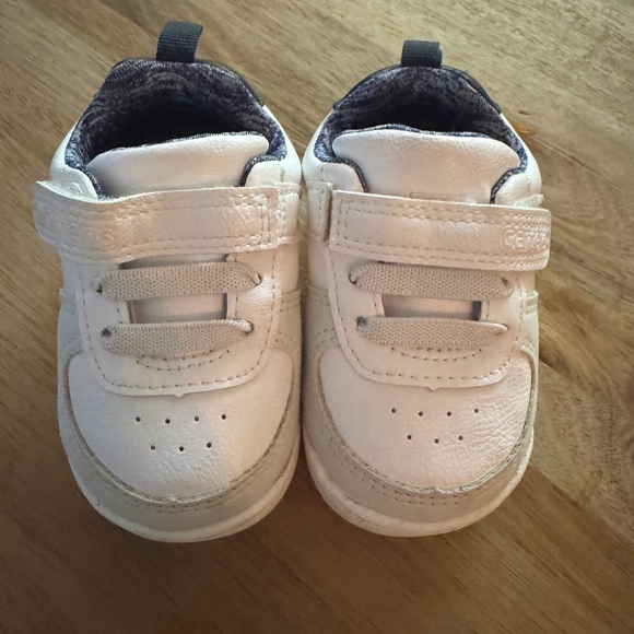 Carter’s White Velcro Baby Sneaker - Picture 1 of 5